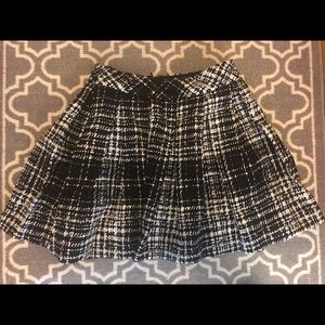 Banana Republic Pleated skirt